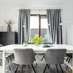 Your Holidays Golden Tulip C52 Apartment *