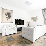 Apartment Your Holidays Golden Tulip C52