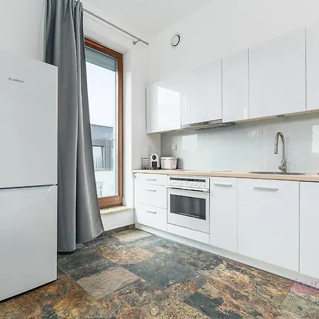 Your Holidays Golden Tulip C52 Appartement *
