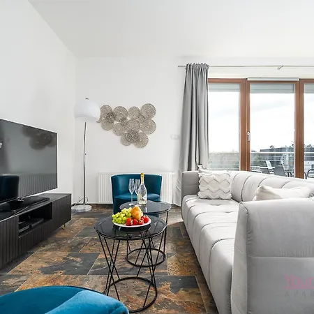 Apartment Your Holidays Golden Tulip