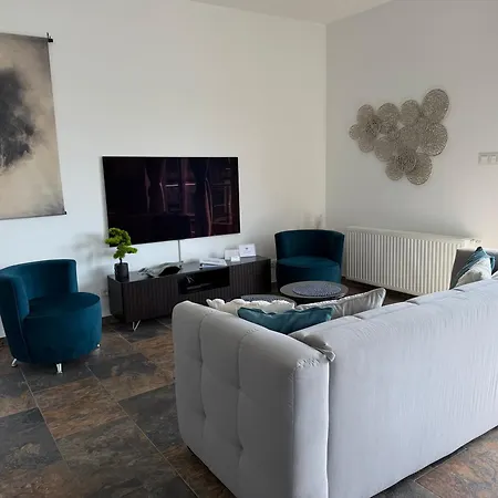 Your Holidays Golden Tulip C52 Appartement *